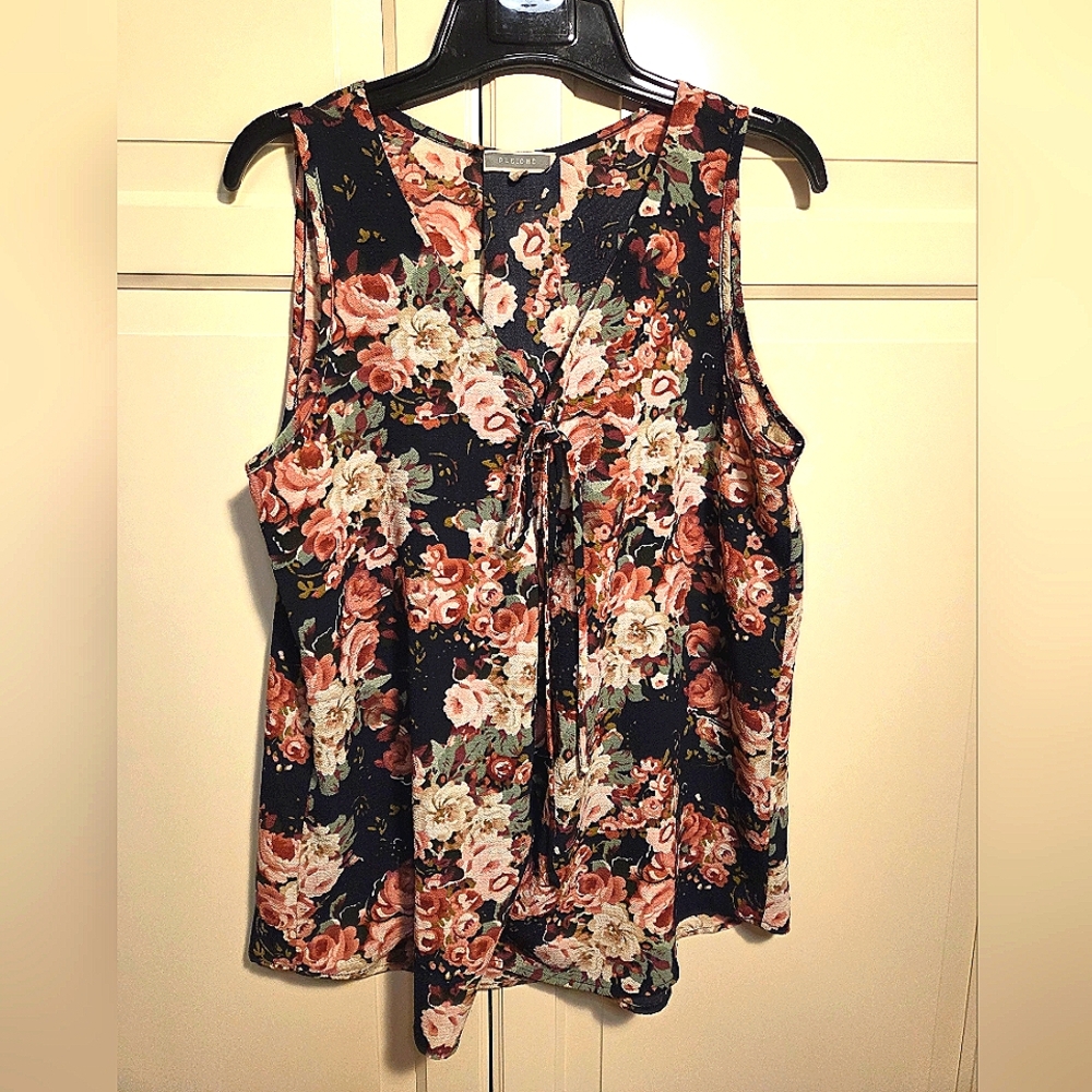 CLEARANCE SALE!  Floral Sleeveless Top - Dark Navy and Pink